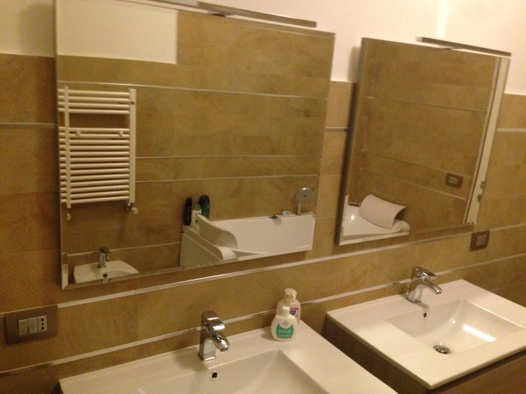 Bed&Breakfast Riccio&Lella ฟิวมิชีโน ภายนอก รูปภาพ