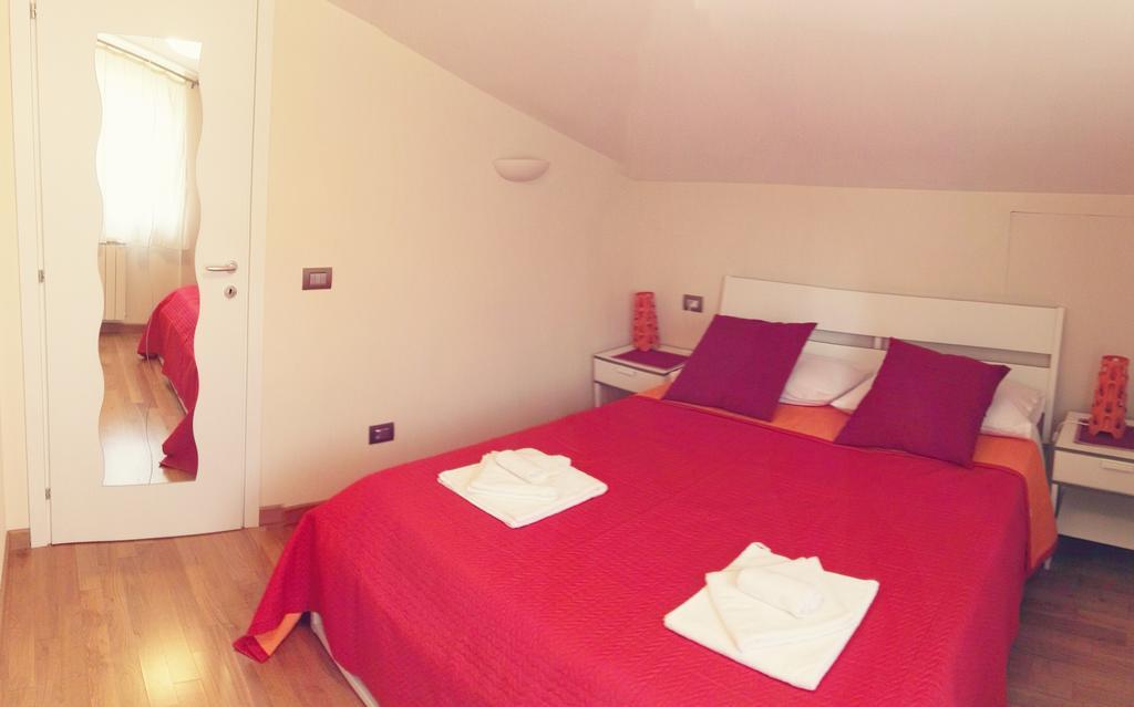 Bed&Breakfast Riccio&Lella ฟิวมิชีโน ภายนอก รูปภาพ