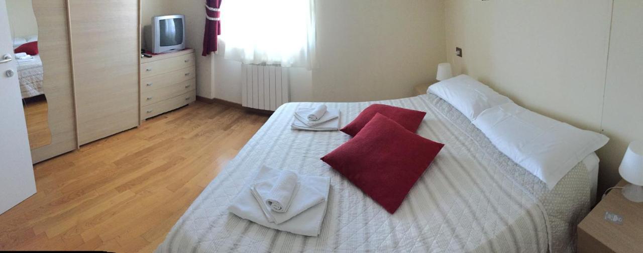 Bed&Breakfast Riccio&Lella ฟิวมิชีโน ภายนอก รูปภาพ