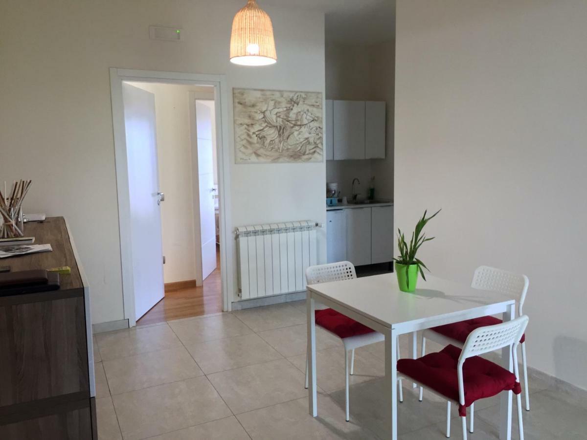 Bed&Breakfast Riccio&Lella ฟิวมิชีโน ภายนอก รูปภาพ