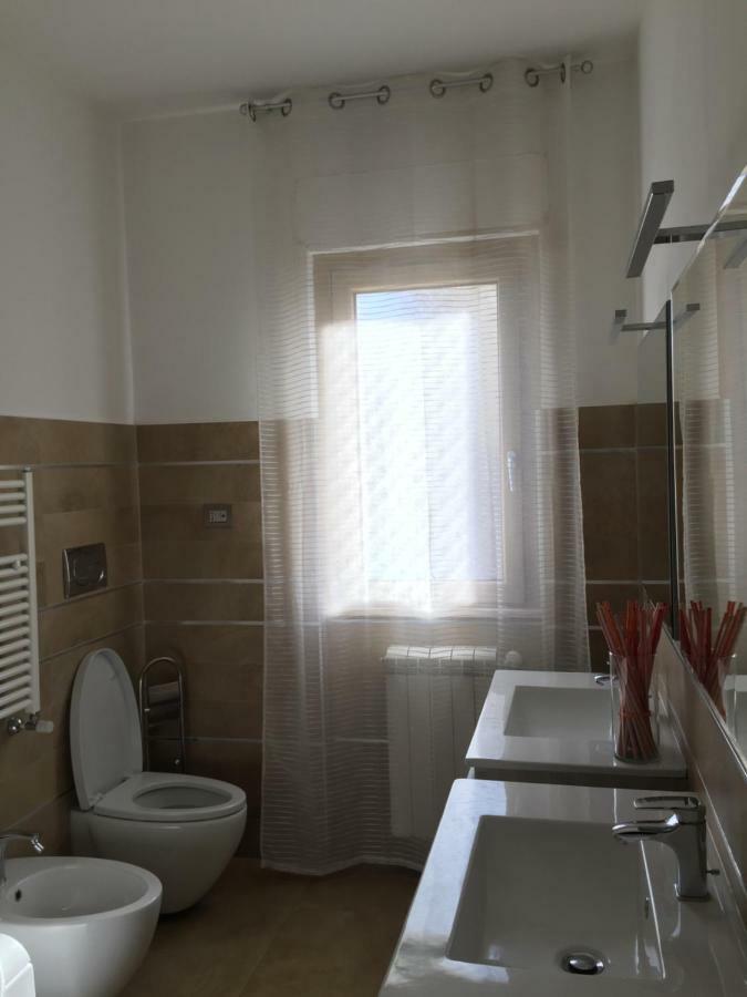 Bed&Breakfast Riccio&Lella ฟิวมิชีโน ภายนอก รูปภาพ