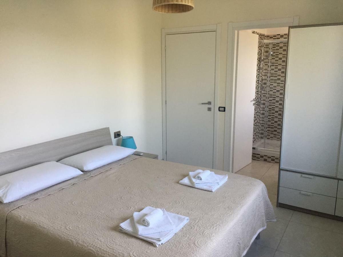 Bed&Breakfast Riccio&Lella ฟิวมิชีโน ภายนอก รูปภาพ